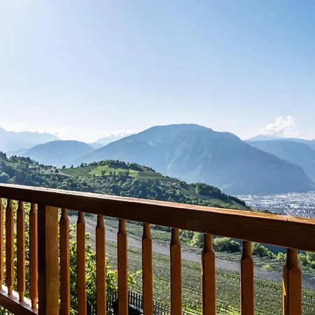 Weingartnerhof Calendula Apartment *