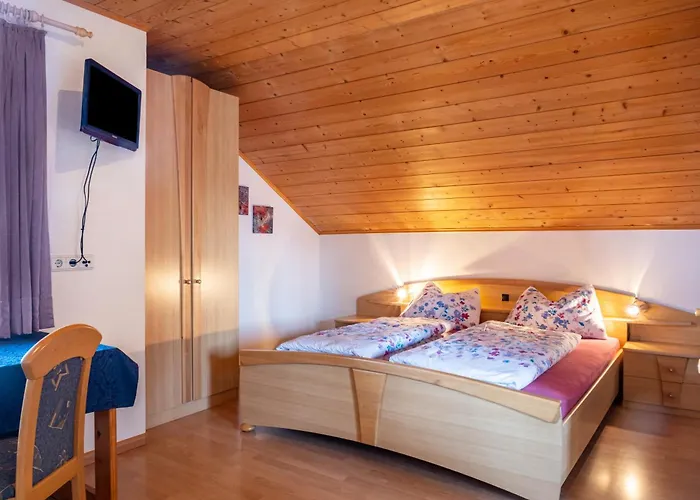 Weingartnerhof Calendula San Genesio Atesino